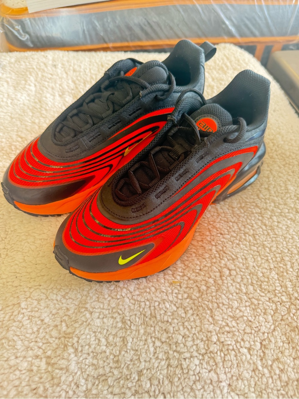 “SIZE 6.5Y” “SIZE 8 WOMENS” Nike Air Max Fire Hyper Crimson Black Blackened Blue
